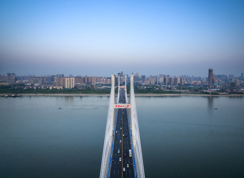 俯瞰武汉长江二桥