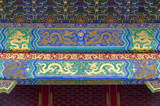 北京故宫太和殿金龙和玺彩画