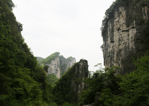 湖北建始黄鹤峰林景区