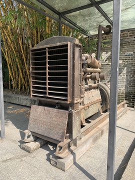 老机器旧物柴油发电机