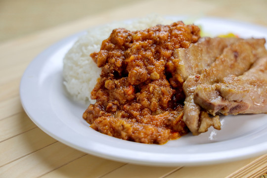 意式肉醬豬扒飯