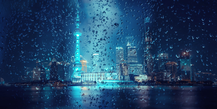 上海天际线雨夜