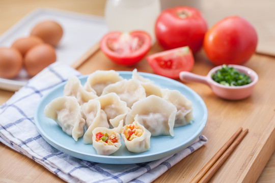 西红柿鸡蛋水饺