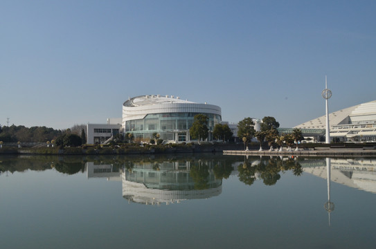 浙江大学紫金港校区启真湖教学楼