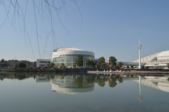 浙江大学紫金港校区启真湖教学楼