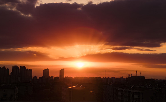 夕阳西下