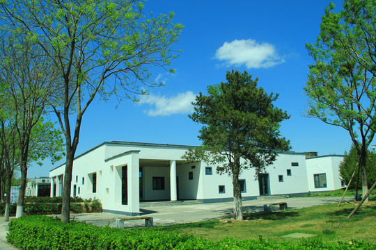 白色建筑