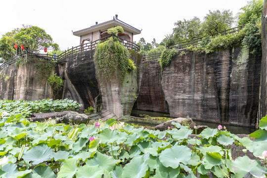 广州番禺莲花山风景区