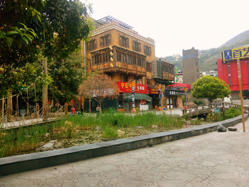 汶川县城街景