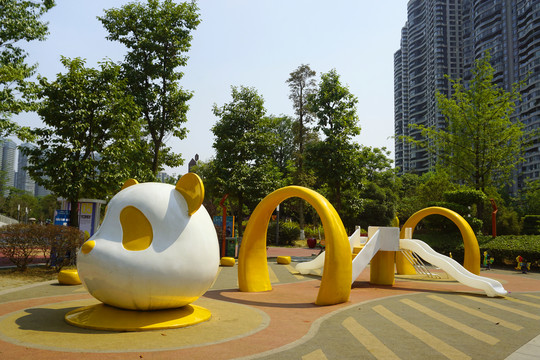 成都江滩公园儿童游乐场