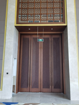 中式酒店会议大厅大门