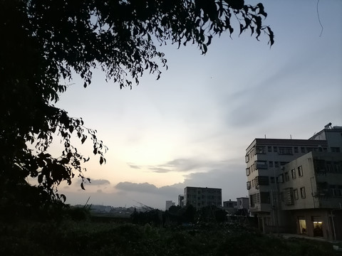 出租房屋乡村小镇