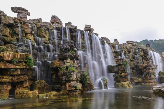 南丹叠水瀑布生态园