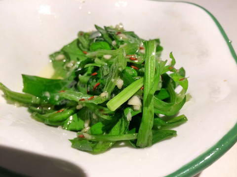 孜然拌菠菜