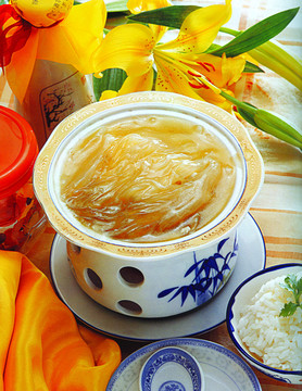 鱼翅捞饭