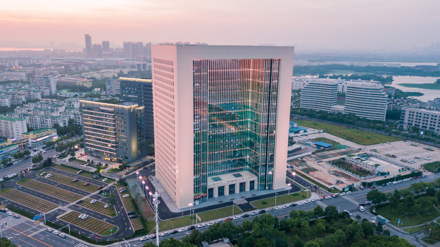 中国武汉经济技术开发区东合中心
