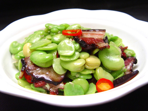 蚕豆腊肉