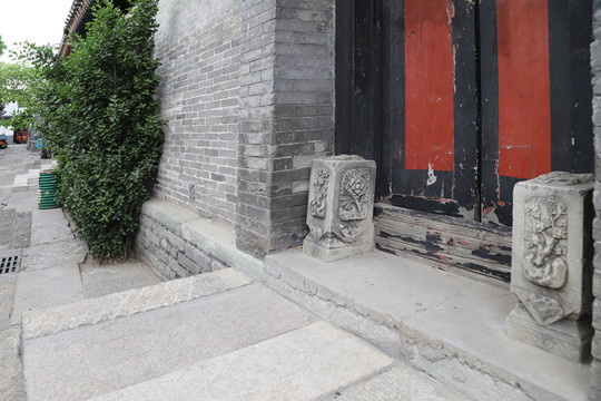 北京四合院前的门墩
