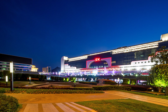 深圳火车站夜景