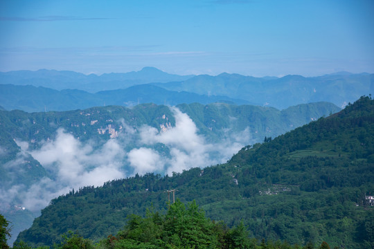 笔架山