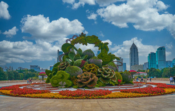 上海人民广场巨型花坛