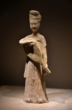 古代仕女陶俑