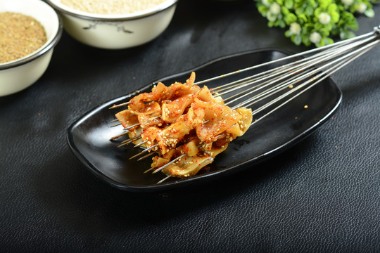 牛筋皮小串
