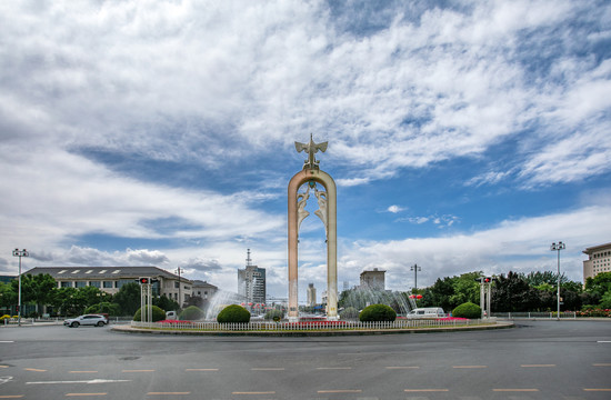 银川凤凰碑