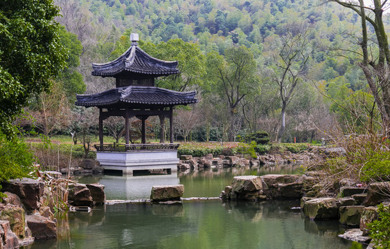 穹窿山风光