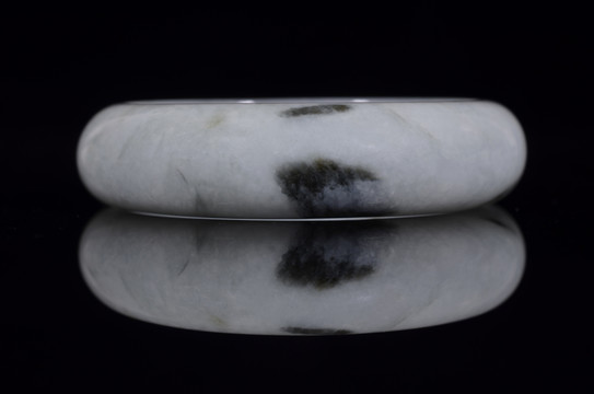 翡翠手镯