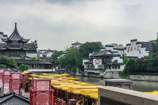 秦淮人家