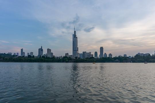 南京紫峰大厦