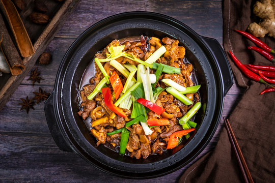 焖羊肉