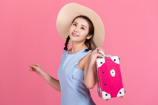 棚拍年轻女子