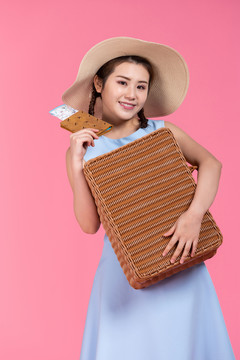 棚拍年轻女子
