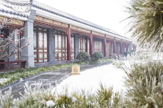 四合院雪景如画