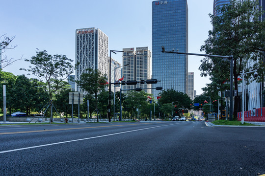 深圳金融中心和街道街景