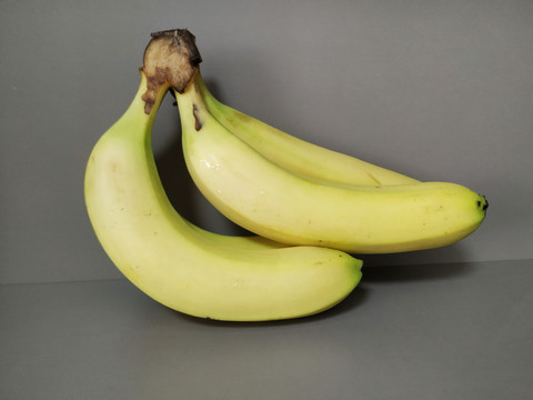 三条香蕉