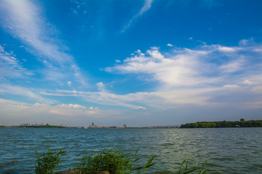 湖泊风景