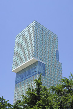 青岛崂山区城市建筑玻璃幕墙