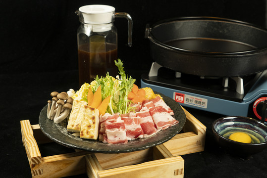 日韩料理烤肉蔬菜套餐