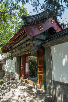 颐和园广润灵雨祠垂花门