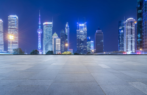 地砖地面和建筑景观夜景