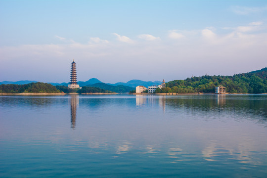 高清绿水青山图片