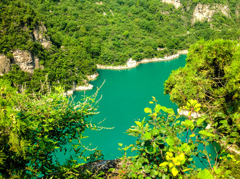 峰林峡翡翠湖