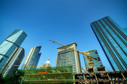 在建的摩天大楼建筑工地