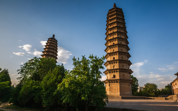 中国山西太原市双塔寺景区风光