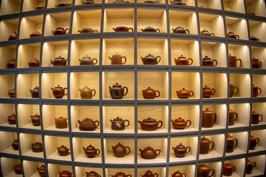 陶瓷茶壶工艺品展示