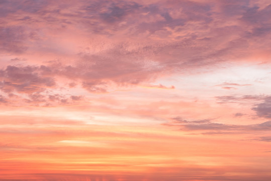 夕阳晚霞火烧云