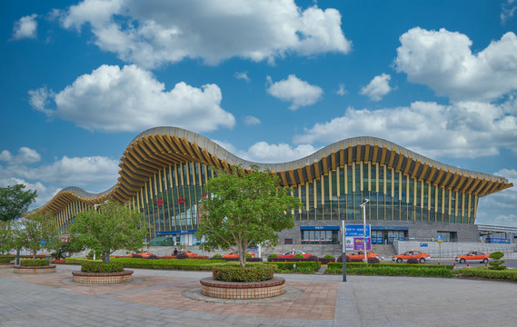 上海金山卫火车站